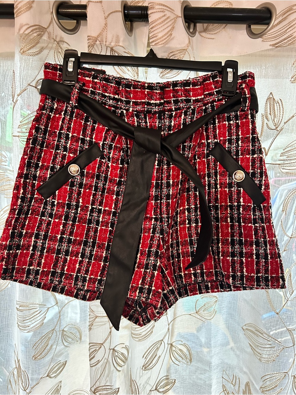 VENUS Red and Black Plaid High-Waist Tweed Shorts with Satin Tie